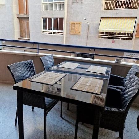 Spanish Style Apartment Near The Beach تورّيفيِخا المظهر الخارجي الصورة